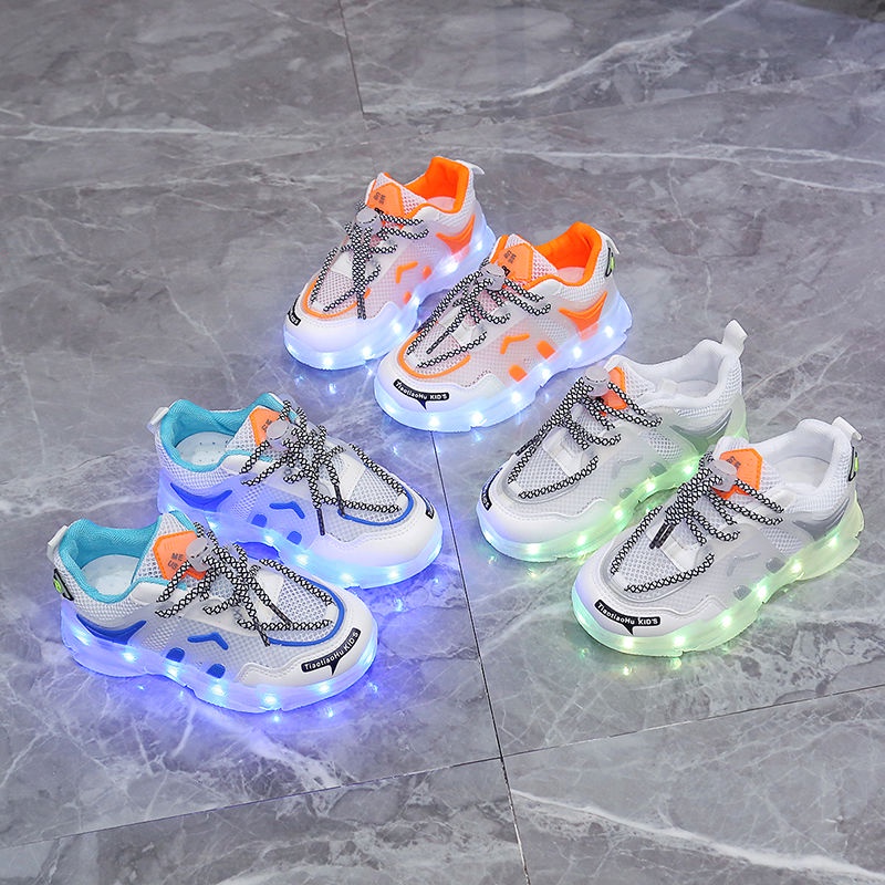 Giày Thể Thao Thoáng Khí Bề Mặt Lưới Thoáng Khí Có Thể Sạc Lại Cho Bé Trai