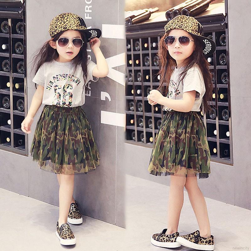 Set áo thun tay ngắn & váy lưới họa tiết rằn ri cho bé gái