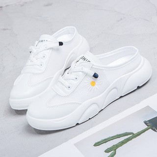 Giày sục thể thao hoa cúc cực thoáng khí Minina 6615