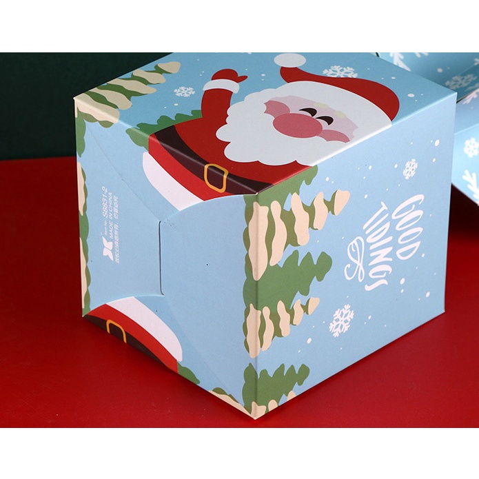 Hộp giấy  Giáng sinh 9.5*8*8cm tự gấp hình viên kẹo, gắn ruy băng; in họa tiết  NOEL vui vẻ