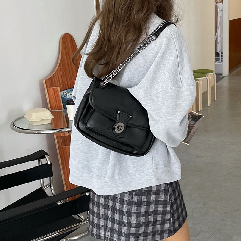 Túi đeo vai IELGY dễ phối đồ phong cách dịu dàng thời trang cho nữ