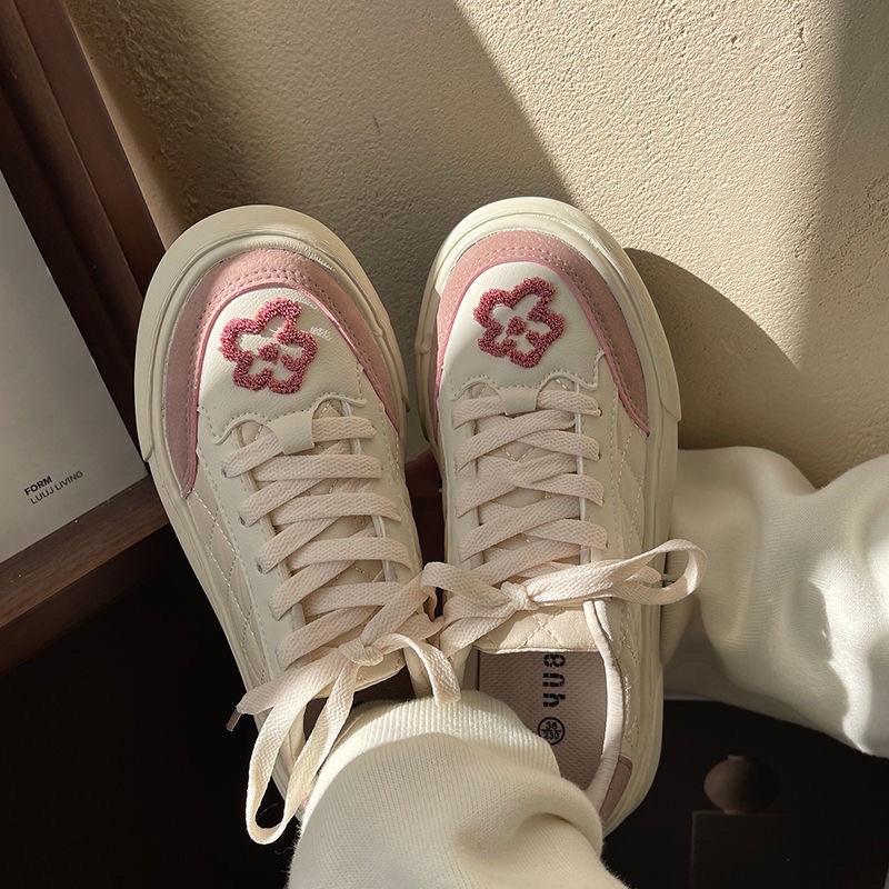 Giày thể thao nữ Ulzzang thêu hoa nhỏ dễ thương năng động trẻ trung hot trend đẹp