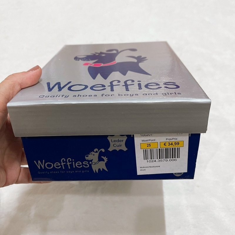 Snecker bé trai da lộn