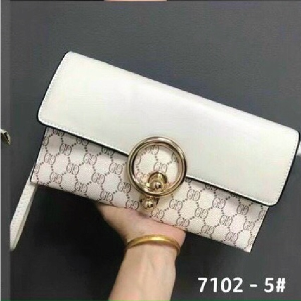 Ví cầm tay nữ dáng dài phong cách Hàn Quốc nữ tính in họa tiết độc đáo màu trắng sữa