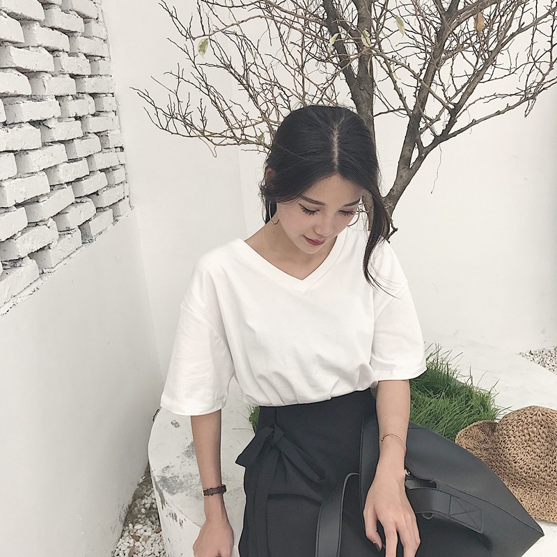 Áo thun tay ngắn kiểu Hàn Quốc nữ tính | BigBuy360 - bigbuy360.vn