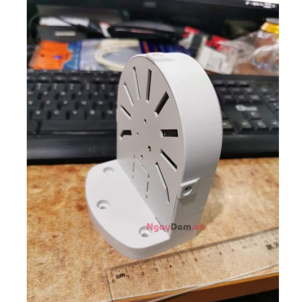 Chân Đế Treo Tường Camera Wi-Fi Trong Nhà