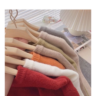 Áo sweater trơn basic