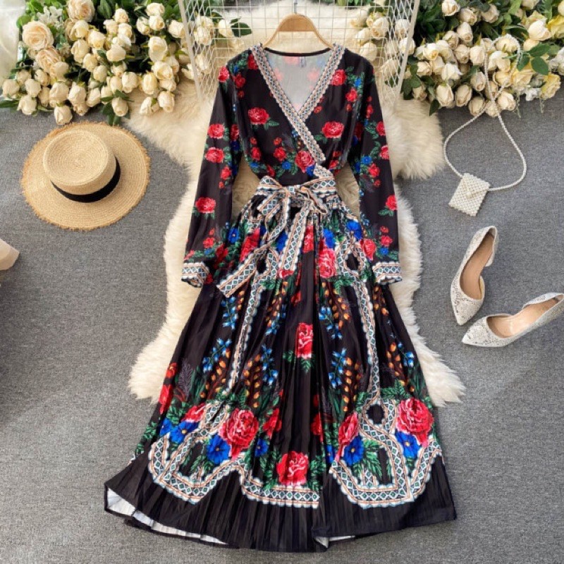 Đầm maxi hoa xoè dập li cổ v viền thổ cẩm eo thắt nơ Quảng Châu