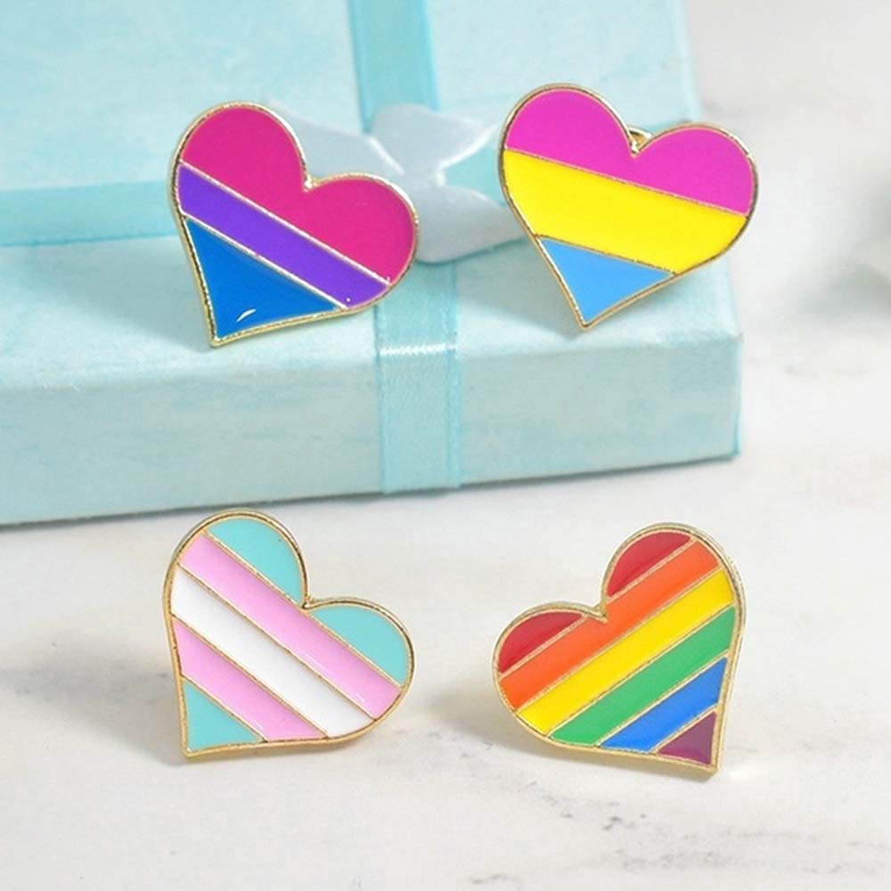 Huy Hiệu Cài Áo Hình Trái Tim Màu Cầu Vồng Phong Cách Lgbt
