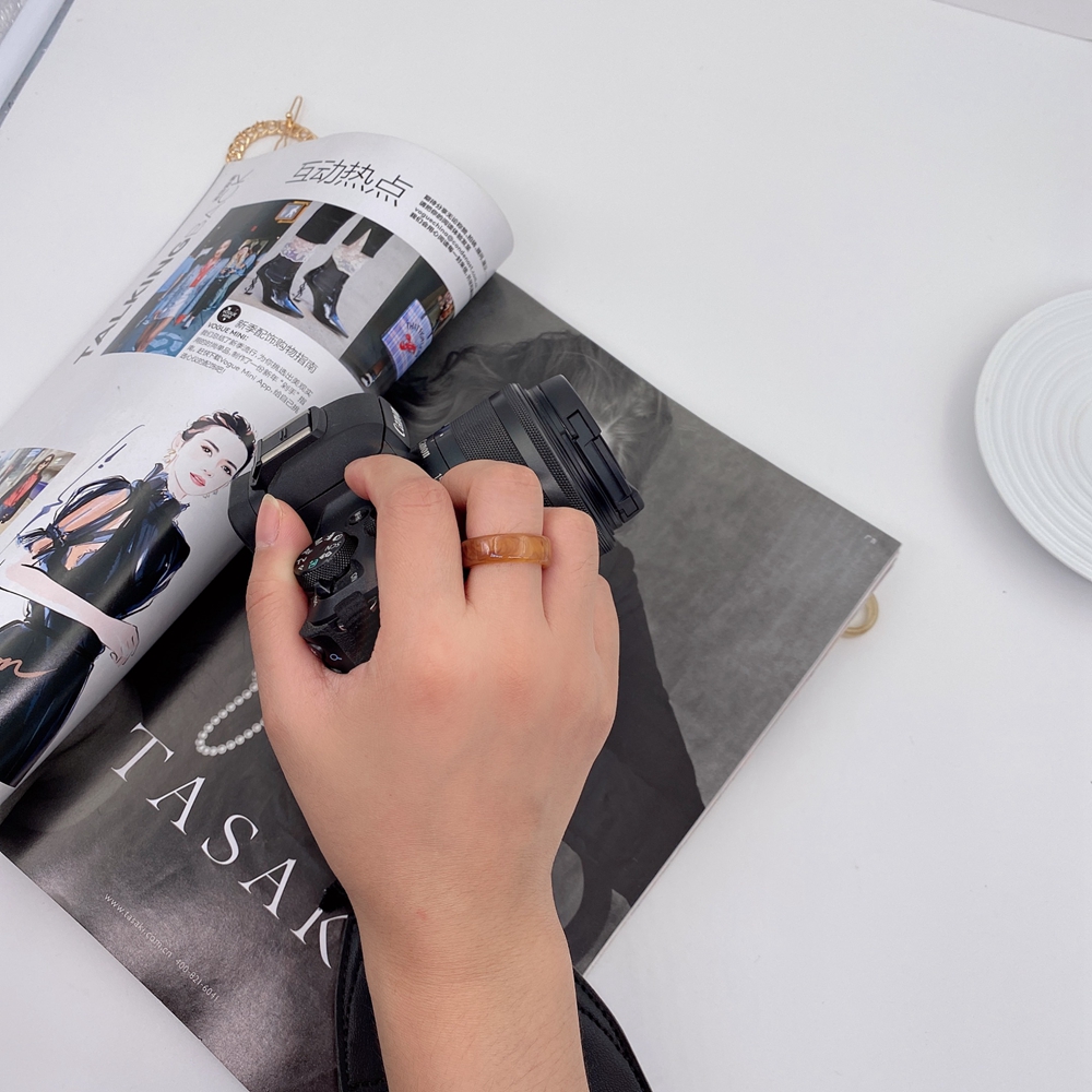 Nhẫn Đeo Tay Kim Loại Đính Đá Phong Cách Vintage Cho Nữ