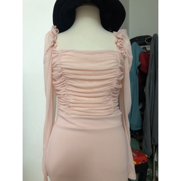 Đầm body nhún ngực haute monde màu hồng xanh đen vnxk