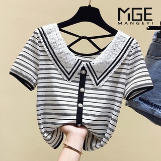 Áo Thun Nữ Ngắn Tay Kẻ Sọc Trắng Đen