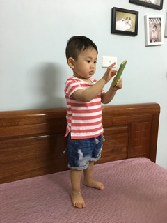Áo phông kẻ H&M