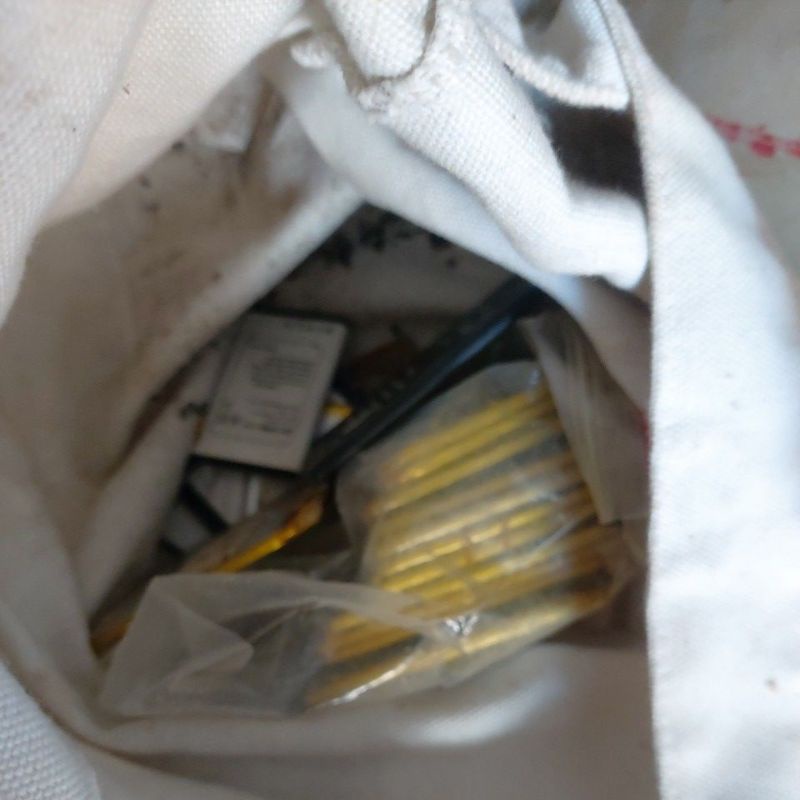 Pin Qmobile Pin Qsmart Pin tồn kho nhiều hãng giao ngẫu nhiên xả cuối năm