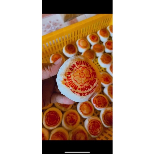 Bánh pía truyền thống Sóc Trăng nhân đậu 320gam  không trứng