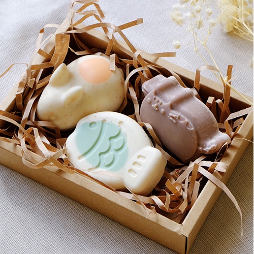 Combo xà phòng thiên nhiên loại nhỏ dùng dưỡng da và tẩy tế bào chết