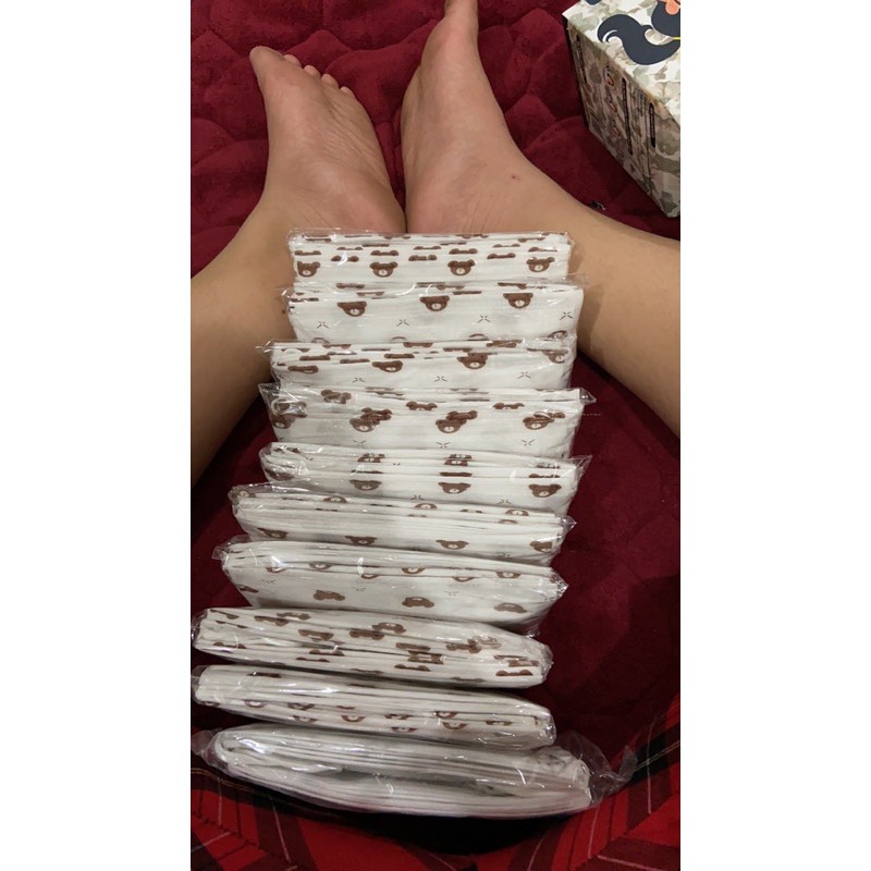 Khẩu trang gấu vip nâu cute 4 lớp
