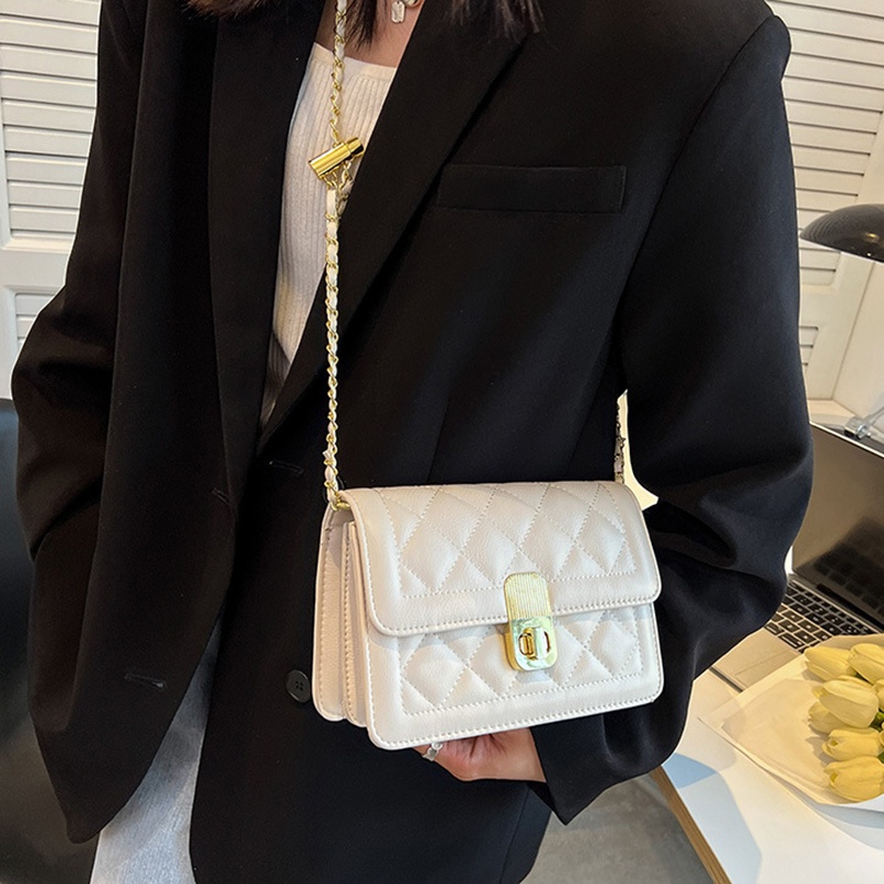 Túi Đeo Chéo Dây Xích Dáng Vuông Nhỏ Chất Lượng Cao Thời Trang Cho Nữ