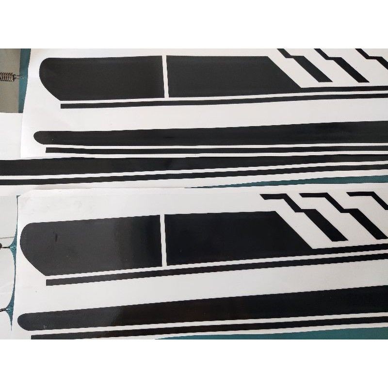 Tem chỉ dán sườn