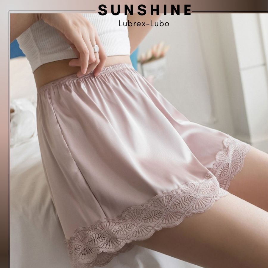 Quần short nữ thun lụa ống rộng phối ren mềm mát- SUNSHINE