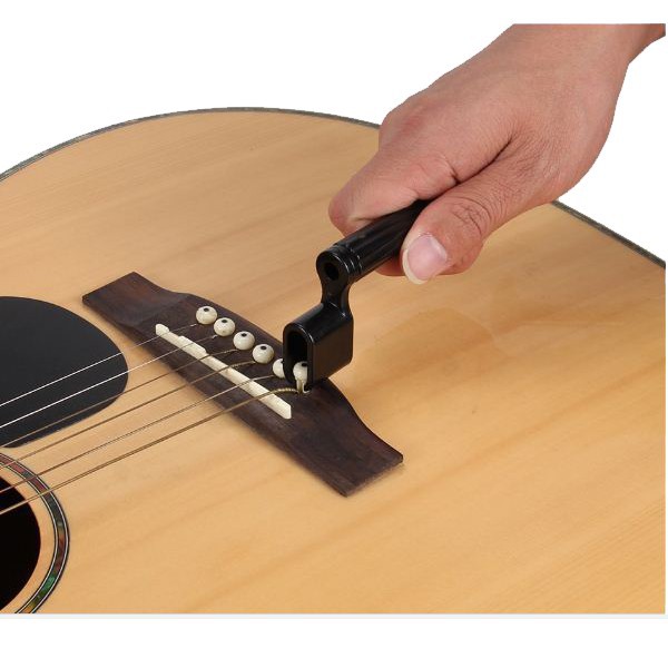 Tay quay lên dây đàn guitar giá rẻ