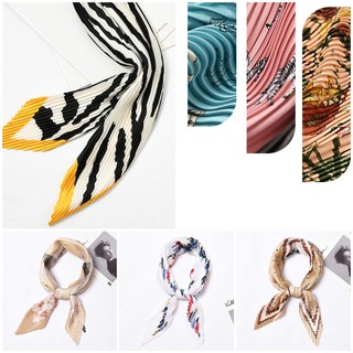 KHĂN LỤA DẬP LI HOẠ TIẾT