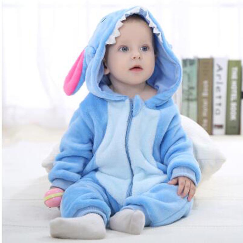 Bộ đồ ngủ có mũ trùm đầu hình Stitch dễ thương cho bé