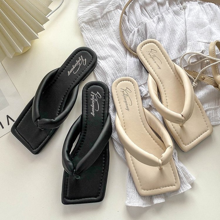 Fashionable Square Head Low Heel Flat Bottom Sandals for Women