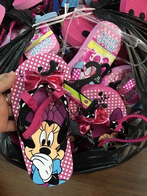 Dép Disney xuất dư