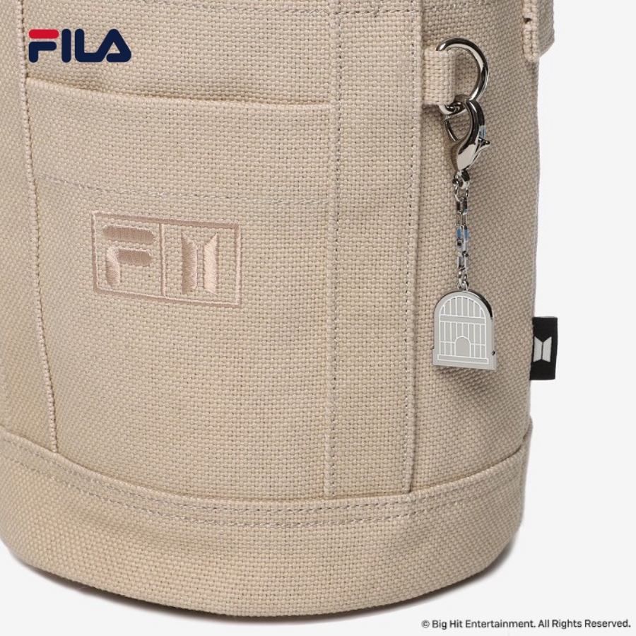 Túi xách bucket unisex Fila x BTS Now On - FS3BCD5B11X-TBG (20.5 x 16.5 x 16.5cm)