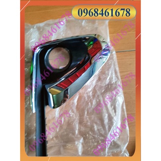 Ốp đèn gầm Fortuner 18-21