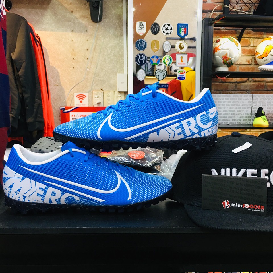 Giày đá bóng Nike Mercurial Vapor 13 Academy TF