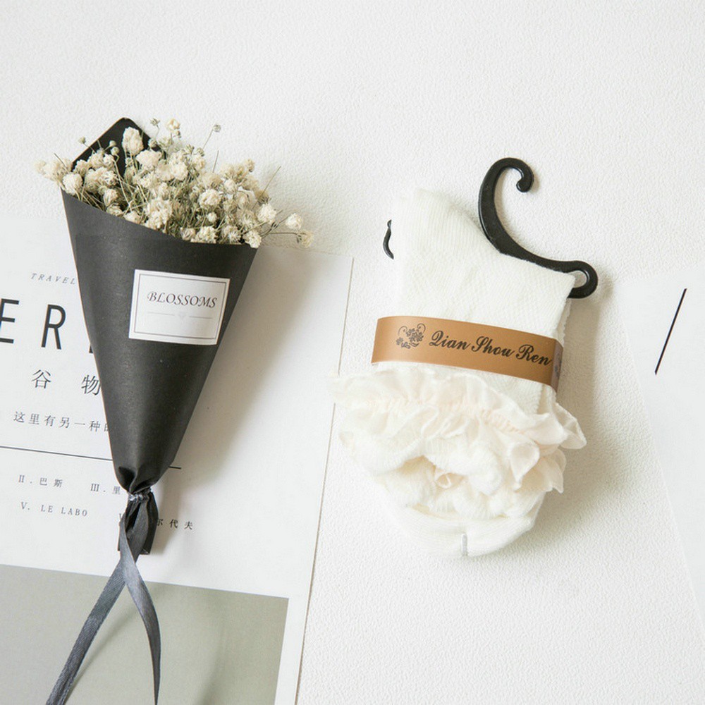 Đôi tất chân ngắn cotton thoáng mát viền ren dễ thương cho nữ