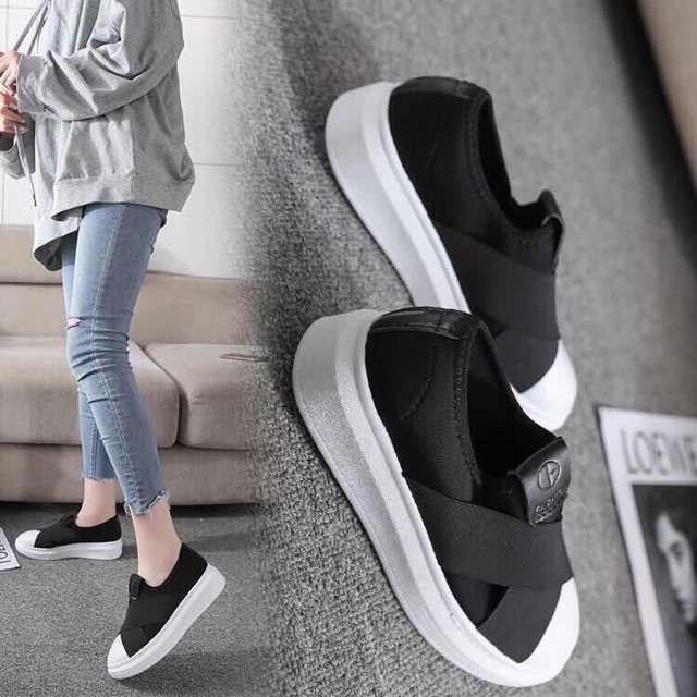 Slip on quai chéo | BigBuy360 - bigbuy360.vn