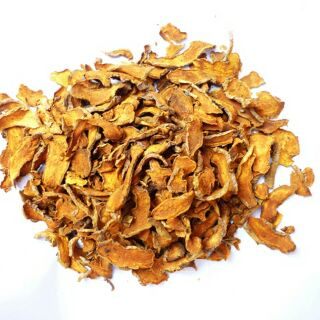 Nghệ thái lát phơi khô nhà làm