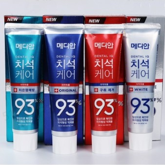 Kem Đánh Răng Giúp Hơi Thở Thơm Tho, Chống Và Ngăn Ngừa Hôi Miệng Median Dental IQ 93% Toothpaste (120g)