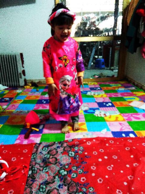 Áo dài elsa kèm mấn và chân váy bé gái