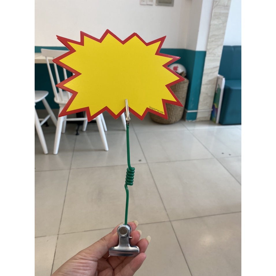 Combo 10 kẹp lò xo và 1 túi giấy sale  dùng để ghi giá sản phẩm, CTKM, ghi giảm giá tại các kệ hàng.