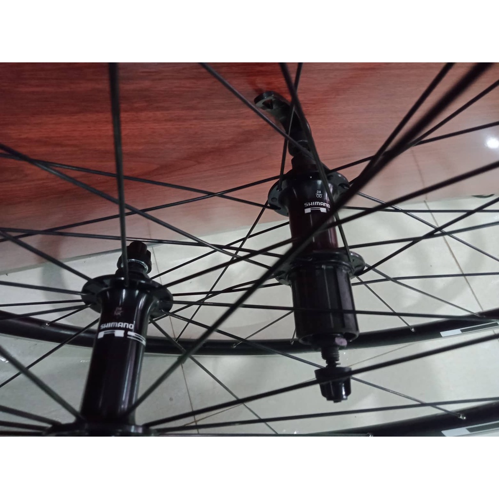 Bộ vành Shimano WH-R501 đan sẵn 700c Líp thả phanh U V Cao cấp