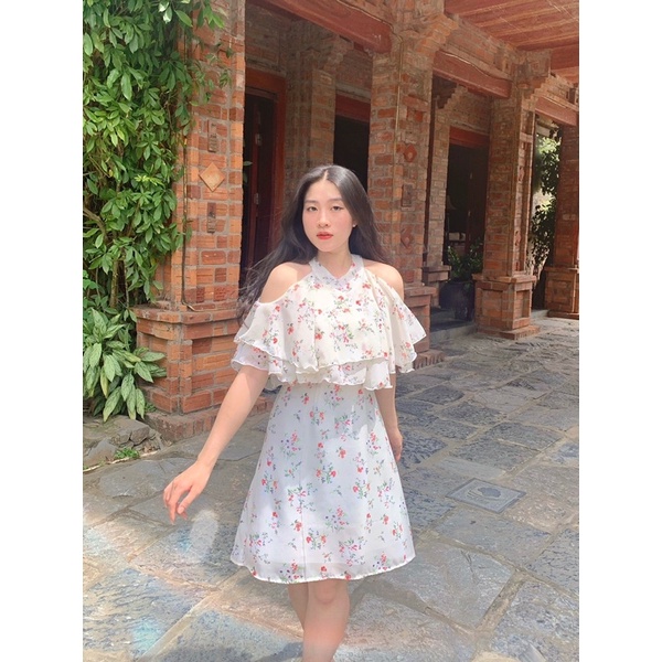 váy hoa có yếm thắt nơ | BigBuy360 - bigbuy360.vn