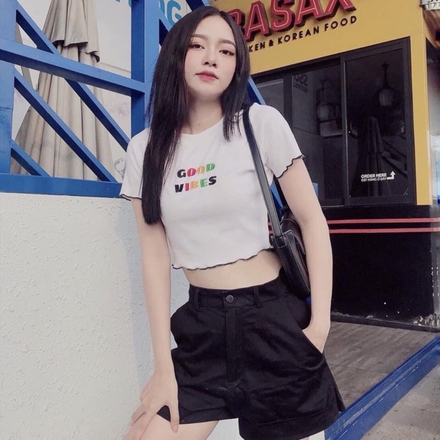 (Ảnh thật)Áo croptop cuốn biên in chữ GOOD VIBES đen/trắng