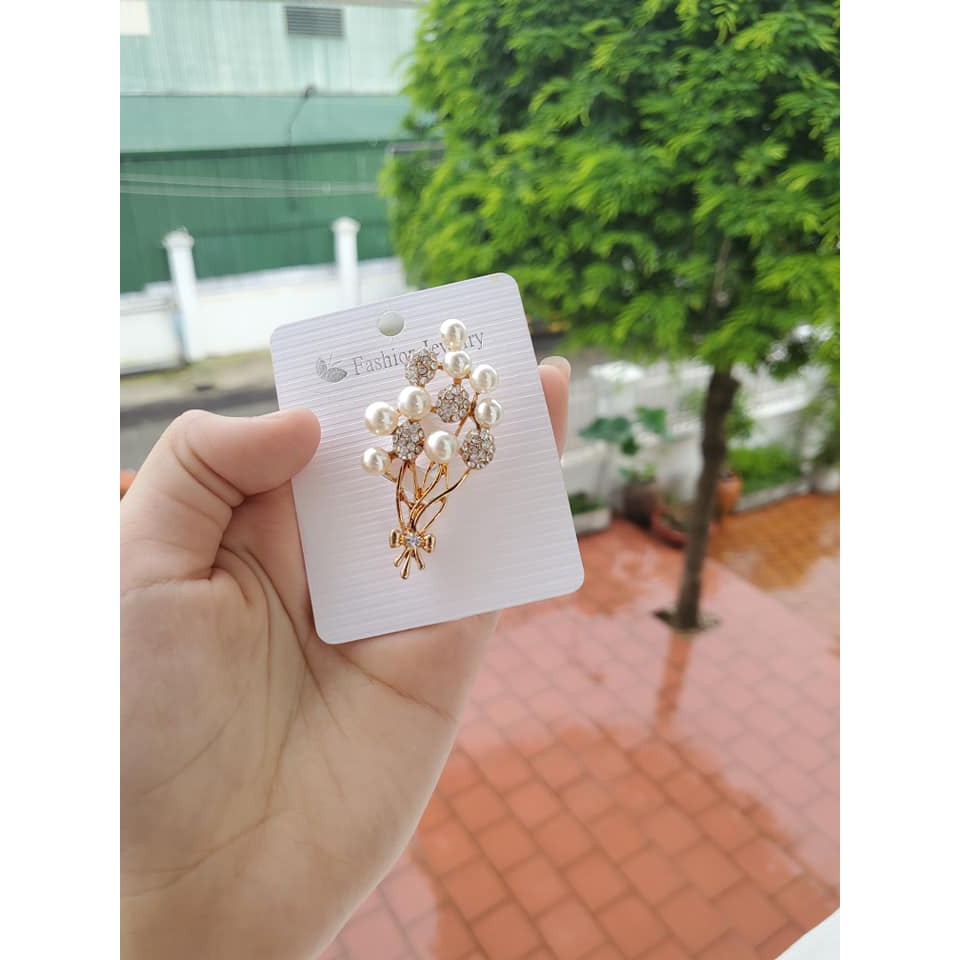 Linh khách chốt live