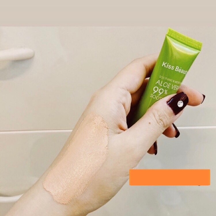 Bộ trang điểm lô hội Kiss Beauty Smoothing & Moisture Aloe Vera | BigBuy360 - bigbuy360.vn
