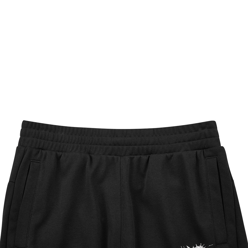 Skechers Unisex Quần Shorts Thể Thao One Punch Man - L121U110-002K