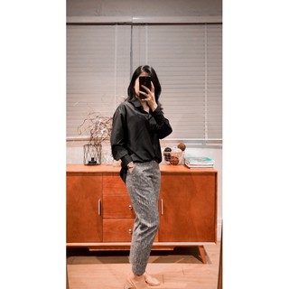 Áo sơ mi đen dài tay vải poplin