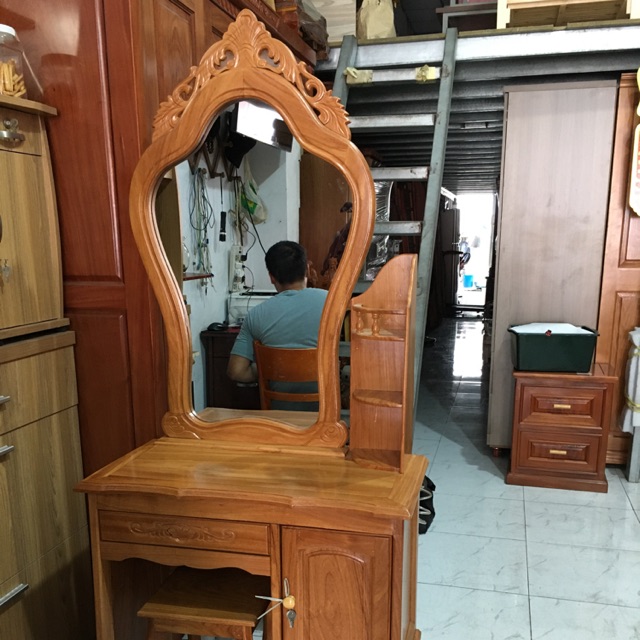 Bàn trang điểm gỗ gõ đỏ giá rẻ