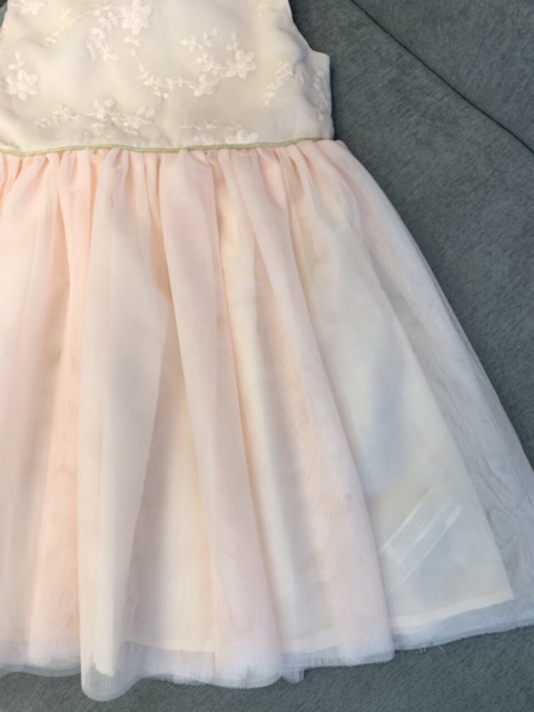 Váy castro hồng hàng dư xịn