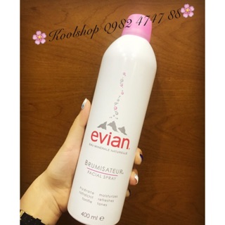 Xịt khoáng cấp nước Evian 300ml