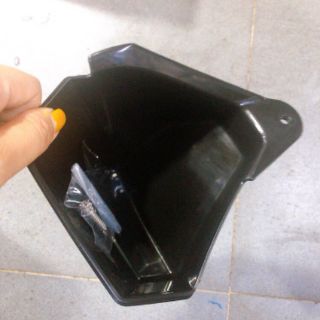 Hộc đựng đồ air blade 2020