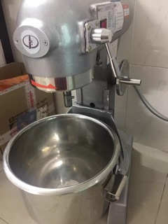 Máy trộn bột đánh trứng B10G (10L- đến -30L)